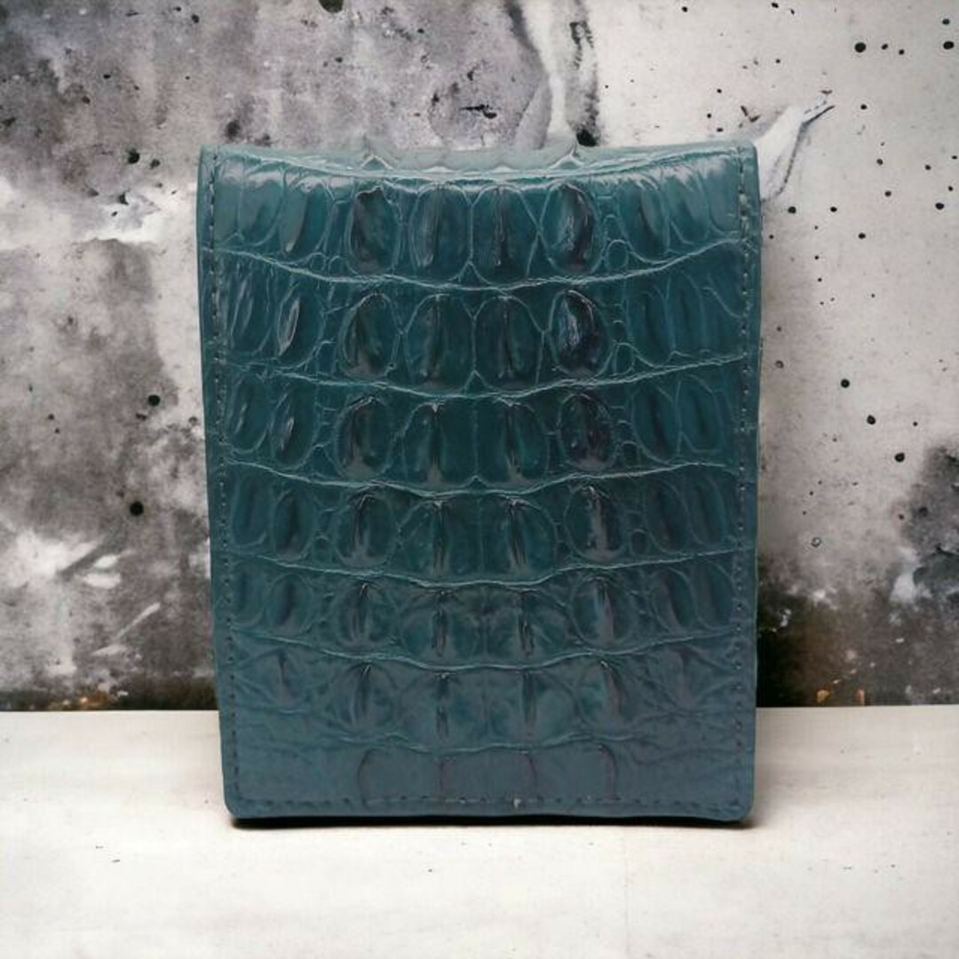 AT13 本革 クロコダイル 二つ折り財布 ウォレット 背ダークグリーンb6 メンズのファッション小物(折り財布)の商品写真