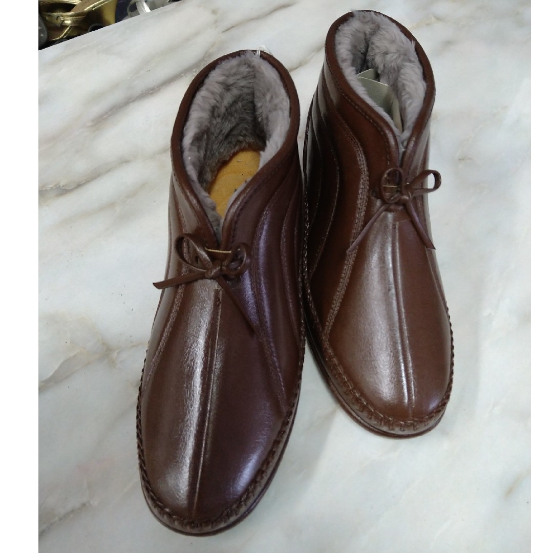【新品】オタフク 磁気付ショートブーツ　レディースL（24-24.5cm）茶 レディースの靴/シューズ(ブーツ)の商品写真