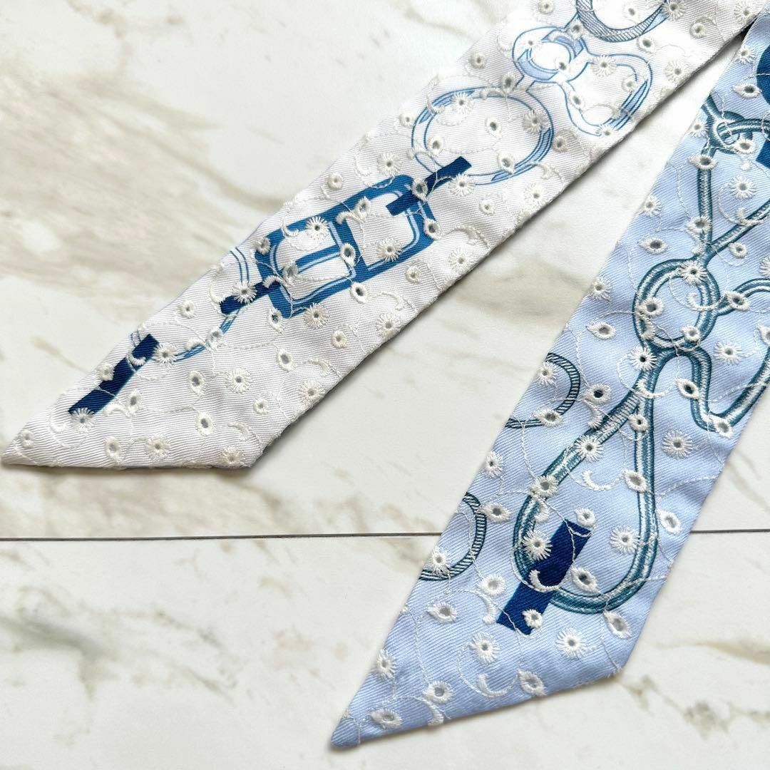 HERMES エルメス ツイリー ド・レ・ブックル スカーフ 刺繍 23SS