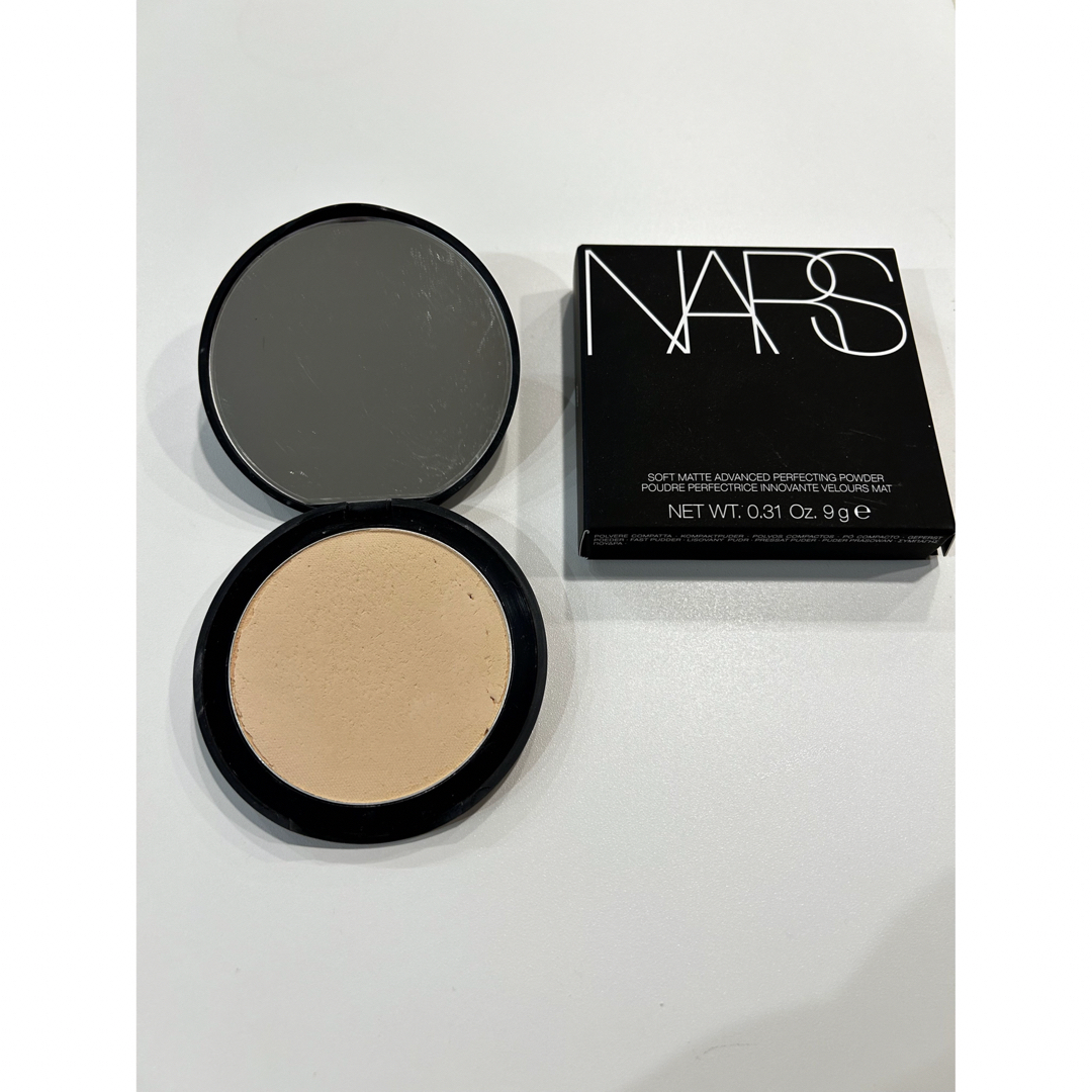 NARS(ナーズ)のNARS ソフトマット　アドバンスト　パーフェクティングパウダー コスメ/美容のベースメイク/化粧品(フェイスパウダー)の商品写真