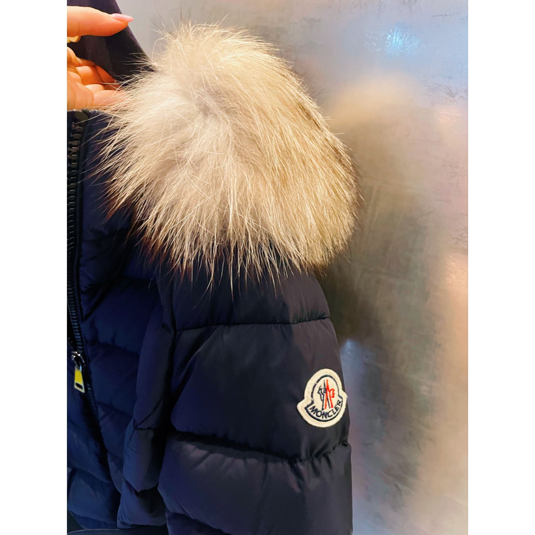 MONCLER(モンクレール)のyvv様 専用 レディースのジャケット/アウター(ダウンジャケット)の商品写真