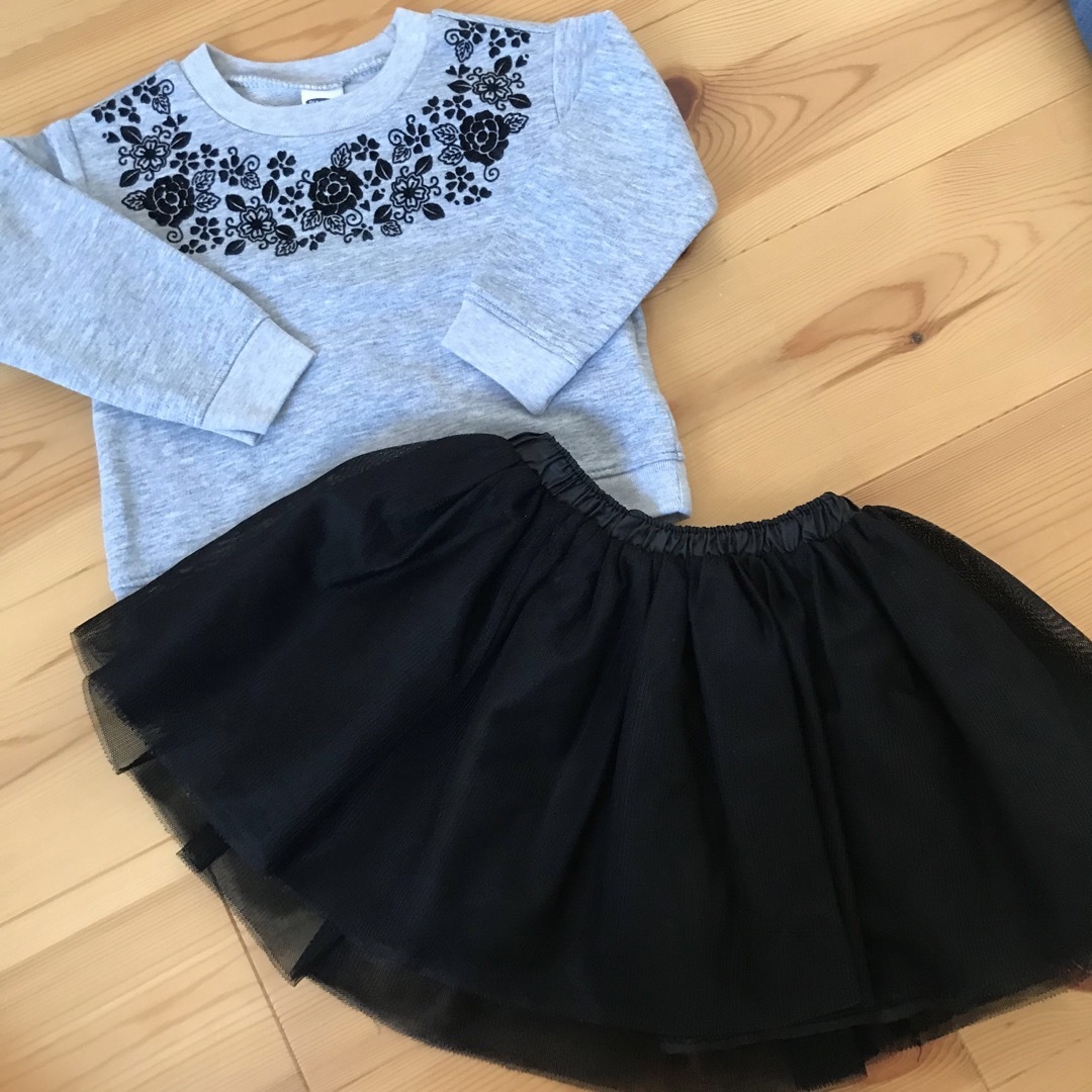 Old Navy(オールドネイビー)の《美品》オールドネイビー oldnavy セットアップ キッズ/ベビー/マタニティのベビー服(~85cm)(ワンピース)の商品写真