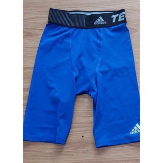 アディダス(adidas)のadidas アディダス  テックフィット　スパッツ　サイズ140 ほぼ未使用(ウェア)