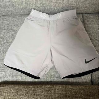 ナイキ(NIKE)のNIKE ショートパンツ(ハーフパンツ)(ショートパンツ)