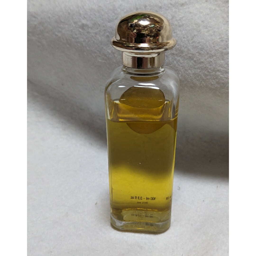 Hermes(エルメス)のエルメスカレーシュオーデトワレ100ml コスメ/美容のコスメ/美容 その他(その他)の商品写真