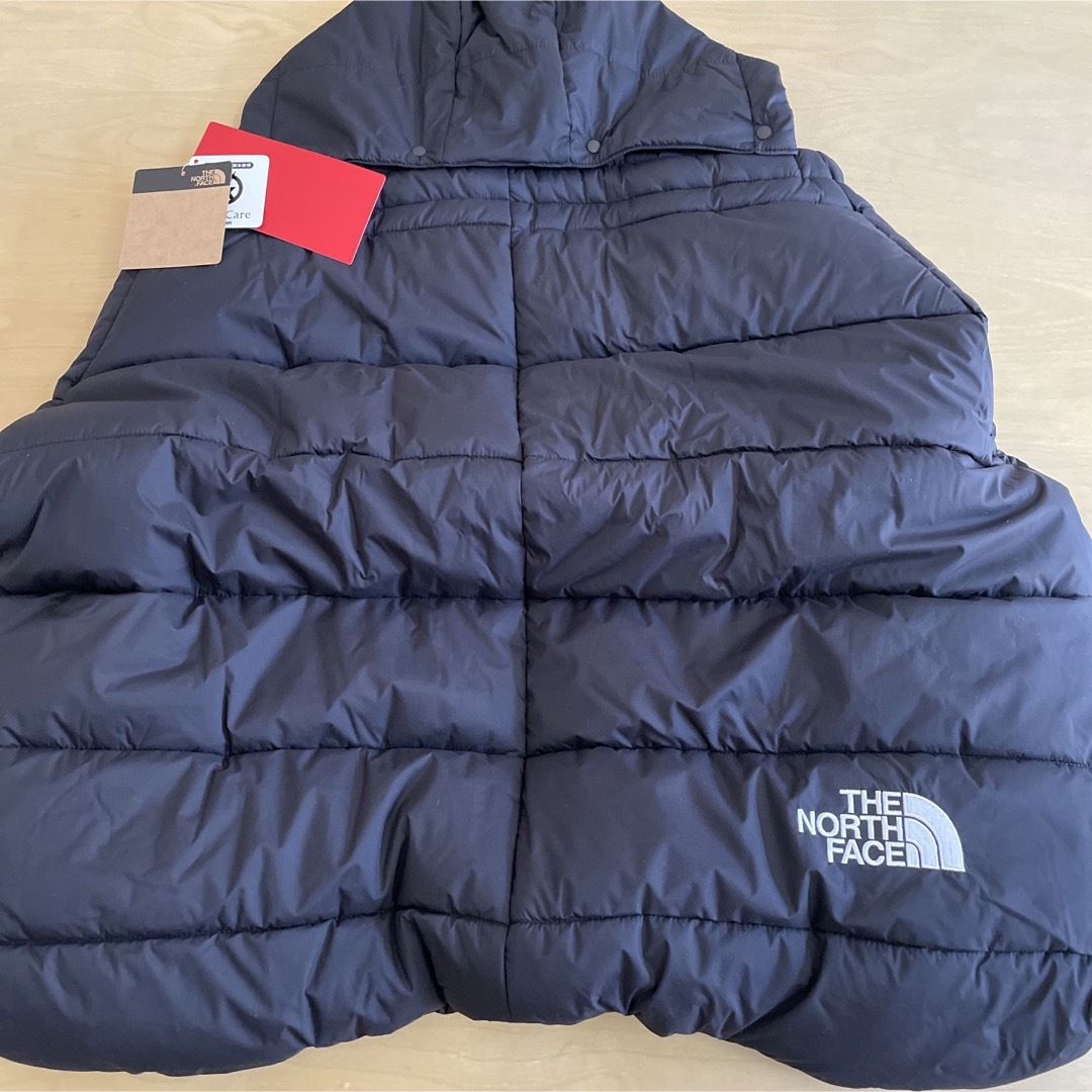 THE NORTH FACE(ザノースフェイス)のノースフェイス　シェルブランケット キッズ/ベビー/マタニティの外出/移動用品(ベビーカー用アクセサリー)の商品写真