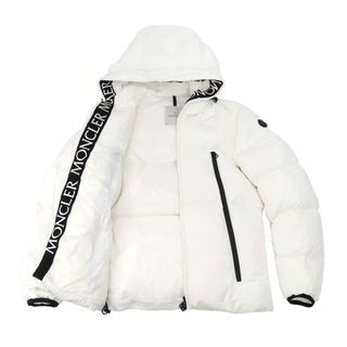 モンクレール(MONCLER)のモンクレール MONTCLA モンクラ ダウンジャケット 1A001 44 C0300 メンズ ホワイト MONCLER 【中古】 【アパレル・小物】(その他)