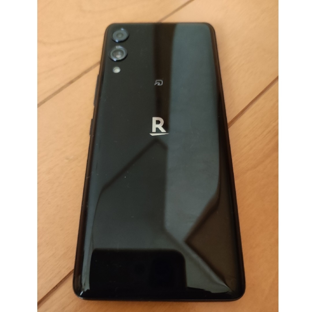 Rakuten Hand 5G P780 ブラック