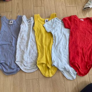 プチバトー(PETIT BATEAU)のプチバトー　肌着　ひとつ333円　ふたつ555円(肌着/下着)