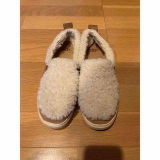 アグ(UGG)のUGG アグ　スリッポン　24.5(スリッポン/モカシン)