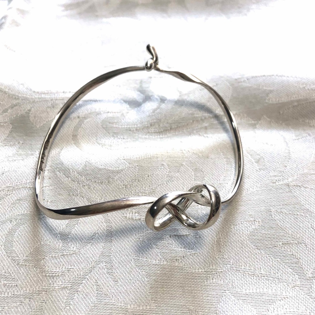 Georg Jensen(ジョージジェンセン)のGeorgJensen TORUNシルバーバングルＭサイズ レディースのアクセサリー(ブレスレット/バングル)の商品写真