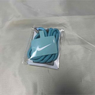 ナイキ(NIKE)のNIKE ナイキ　オリジナル　スマホ　ストラップ　未開封品(ネックストラップ)