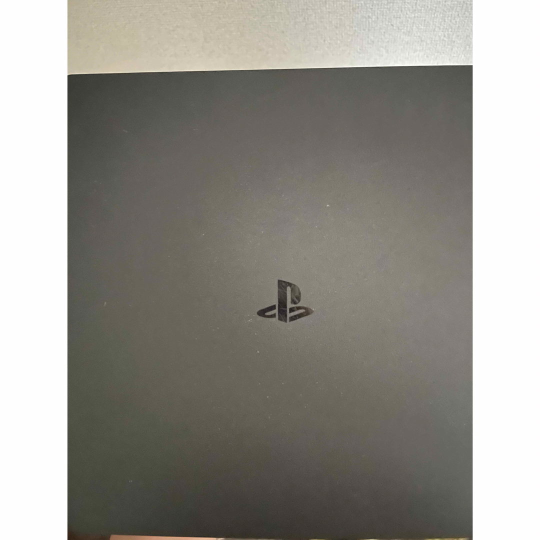 PlayStation4(プレイステーション4)のPS4本体CUH-2000A B01 付属品完備 エンタメ/ホビーのゲームソフト/ゲーム機本体(家庭用ゲーム機本体)の商品写真