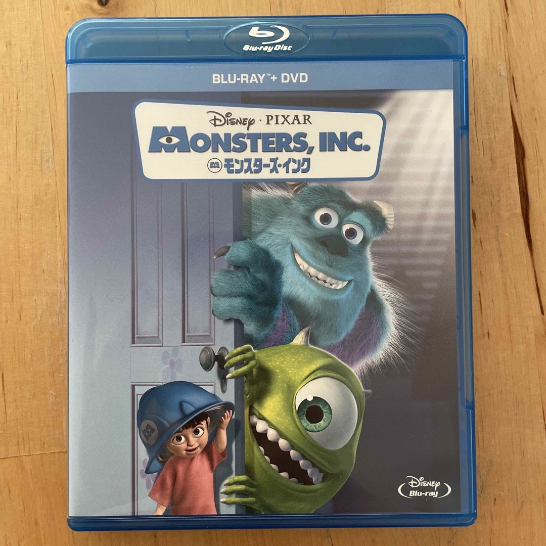 Disney(ディズニー)のモンスターズ・インク　ブルーレイ＋DVDセット Blu-ray エンタメ/ホビーのDVD/ブルーレイ(アニメ)の商品写真