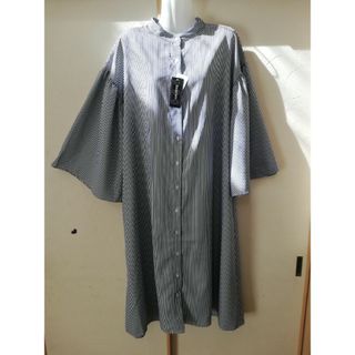 【値下げ】新品♡袖&裾フレアのロングワンピ♡Lサイズ(ロングワンピース/マキシワンピース)