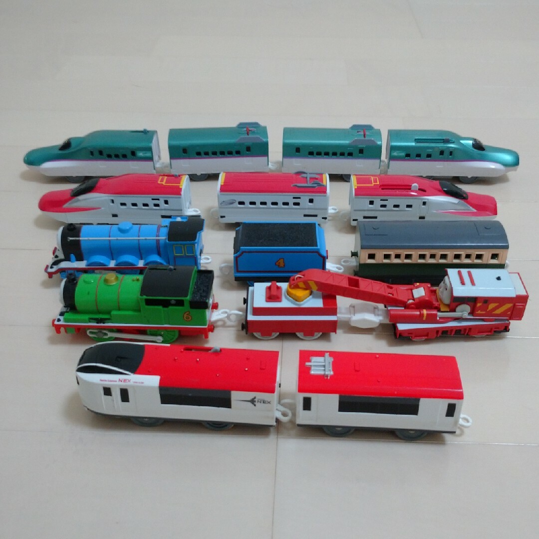 プラレール 車両 TAKARA TOMY キッズ/ベビー/マタニティのおもちゃ(電車のおもちゃ/車)の商品写真