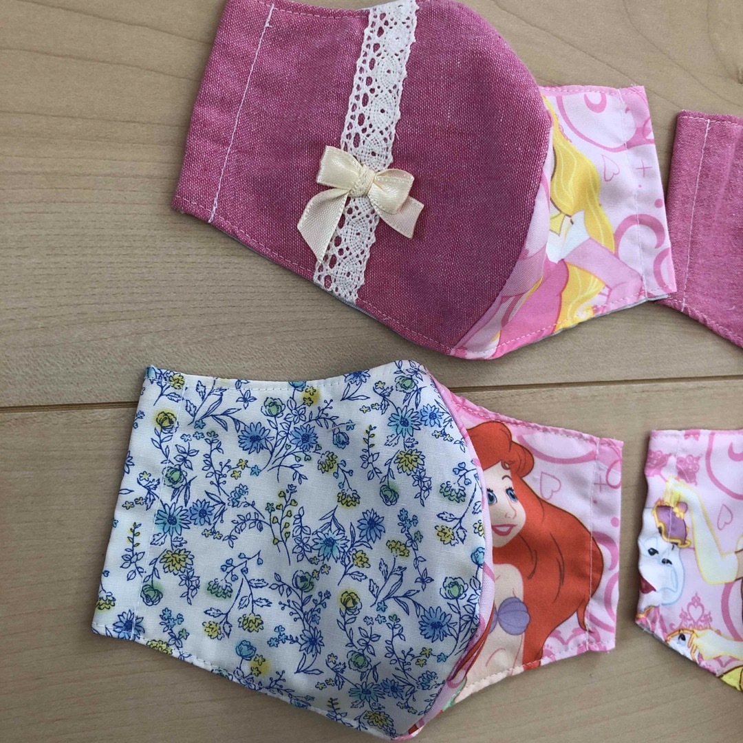 ハンドメイド♡インナーマスク♡プリンセス♡小学生サイズ ハンドメイドのキッズ/ベビー(外出用品)の商品写真