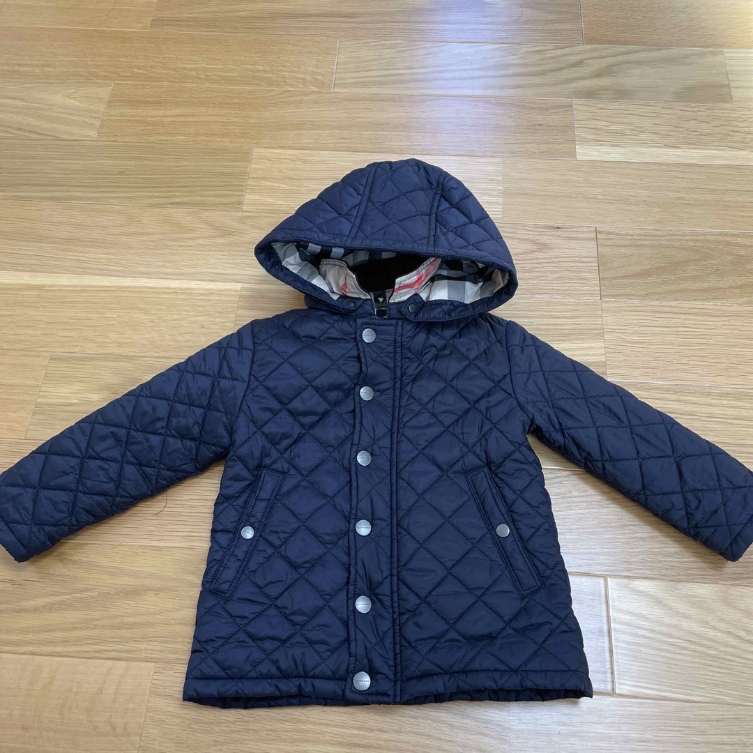 BURBERRY(バーバリー)のバーバリー　ジャンパー　ブルゾン　キルティング キッズ/ベビー/マタニティのキッズ服男の子用(90cm~)(ジャケット/上着)の商品写真