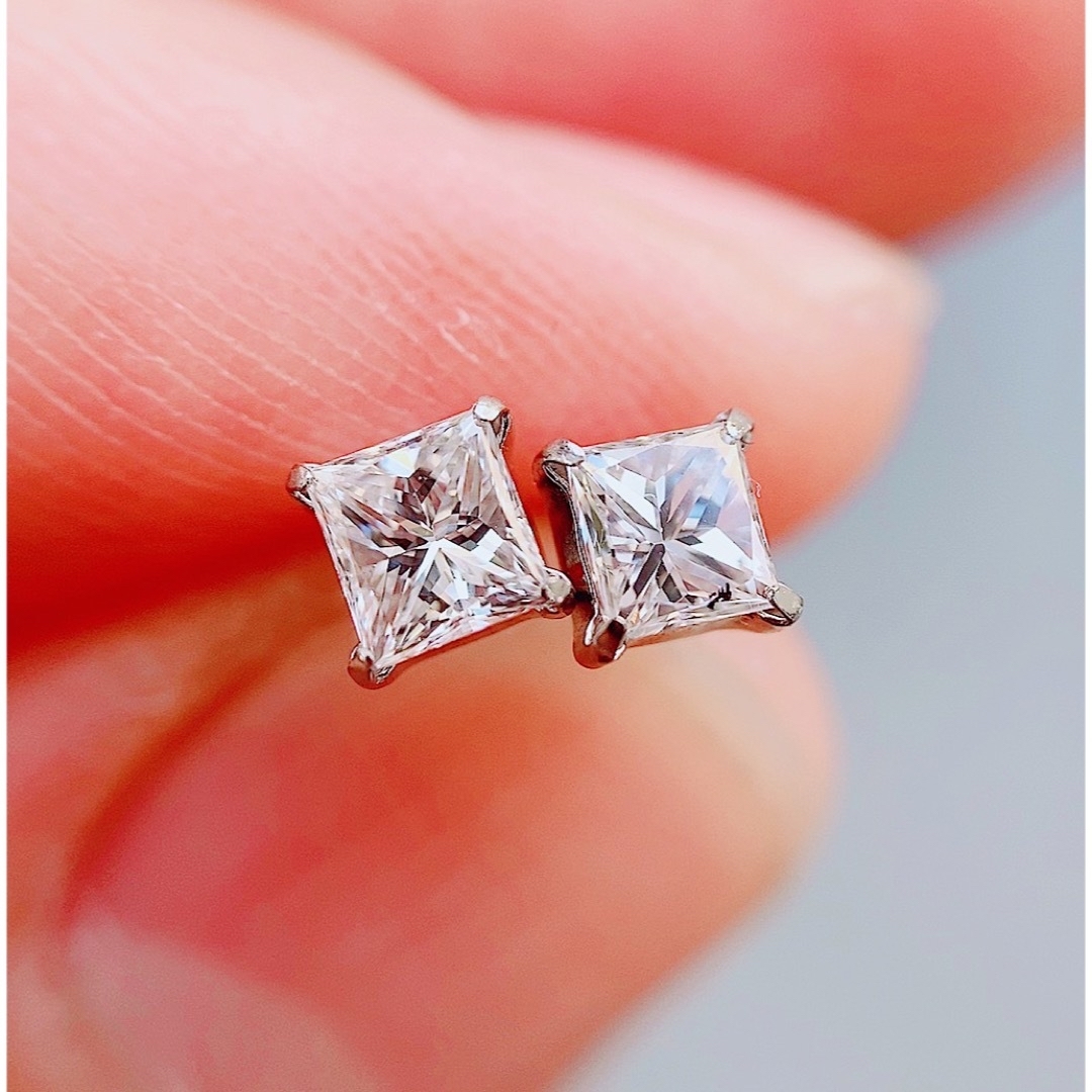 即決★0.424ct★✨プリンセスカットダイヤモンドE,F,I-1スタッドピアス