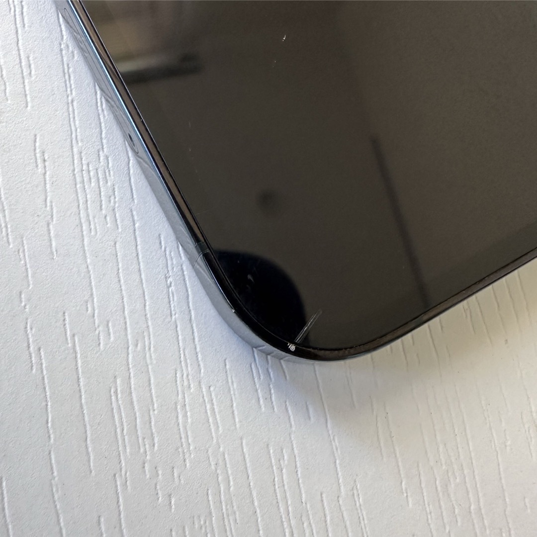 iPhone(アイフォーン)のiPhone12pro 512GB 左上割れあり格安 スマホ/家電/カメラのスマートフォン/携帯電話(スマートフォン本体)の商品写真