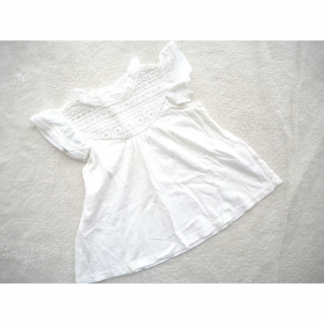 NEXT(ネクスト)のNEXT　白レースのフレアトップス　92センチ キッズ/ベビー/マタニティのキッズ服女の子用(90cm~)(ブラウス)の商品写真