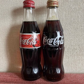 コカコーラ(コカ・コーラ)のコカコーラ瓶　２本セット　記念ボトル(その他)