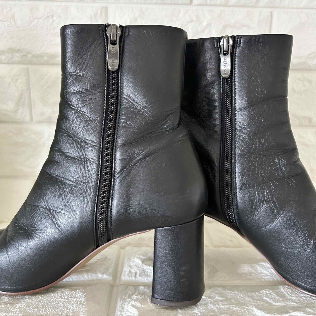 DIANA(ダイアナ)のDIANA  ダイアナ　ショートブーツ　本革　ブラック　23㎝ レディースの靴/シューズ(ブーツ)の商品写真