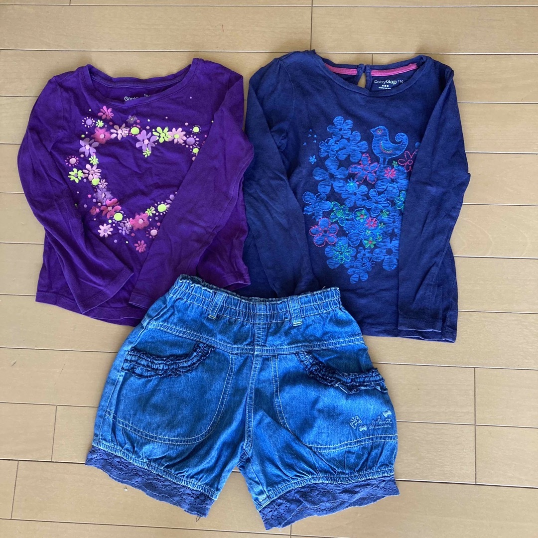 GAP Kids(ギャップキッズ)の110センチ3枚セット キッズ/ベビー/マタニティのキッズ服女の子用(90cm~)(Tシャツ/カットソー)の商品写真