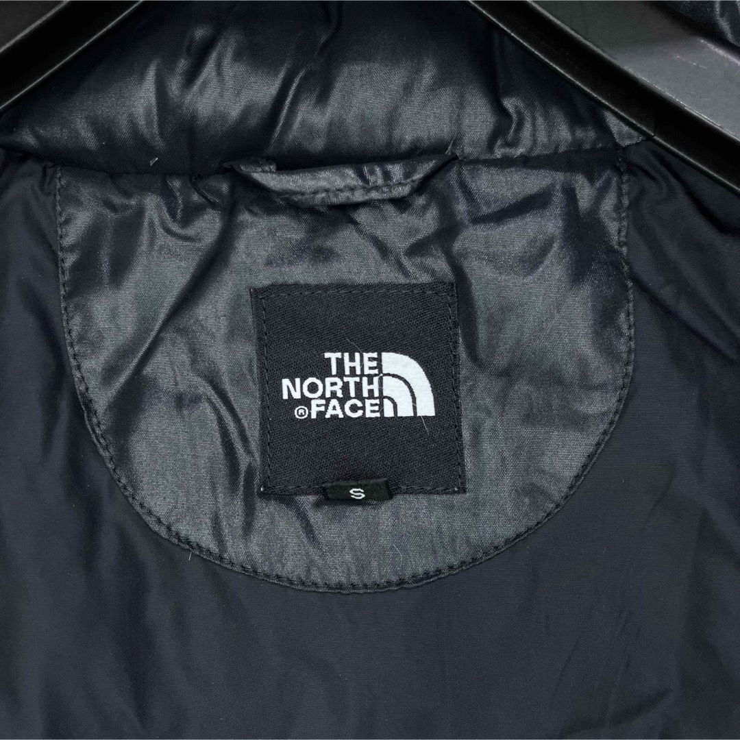 THE NORTH FACE(ザノースフェイス)の美品人気 ノースフェイス ダウンベスト 600フィル ブラック レディースS レディースのジャケット/アウター(ダウンベスト)の商品写真