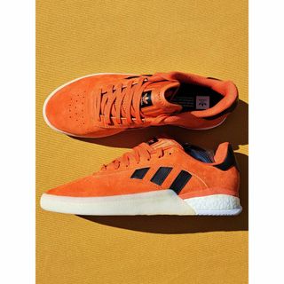 アディダス(adidas)のアディダス 3ST004 27,5cm 橙黒 SKATE(スニーカー)