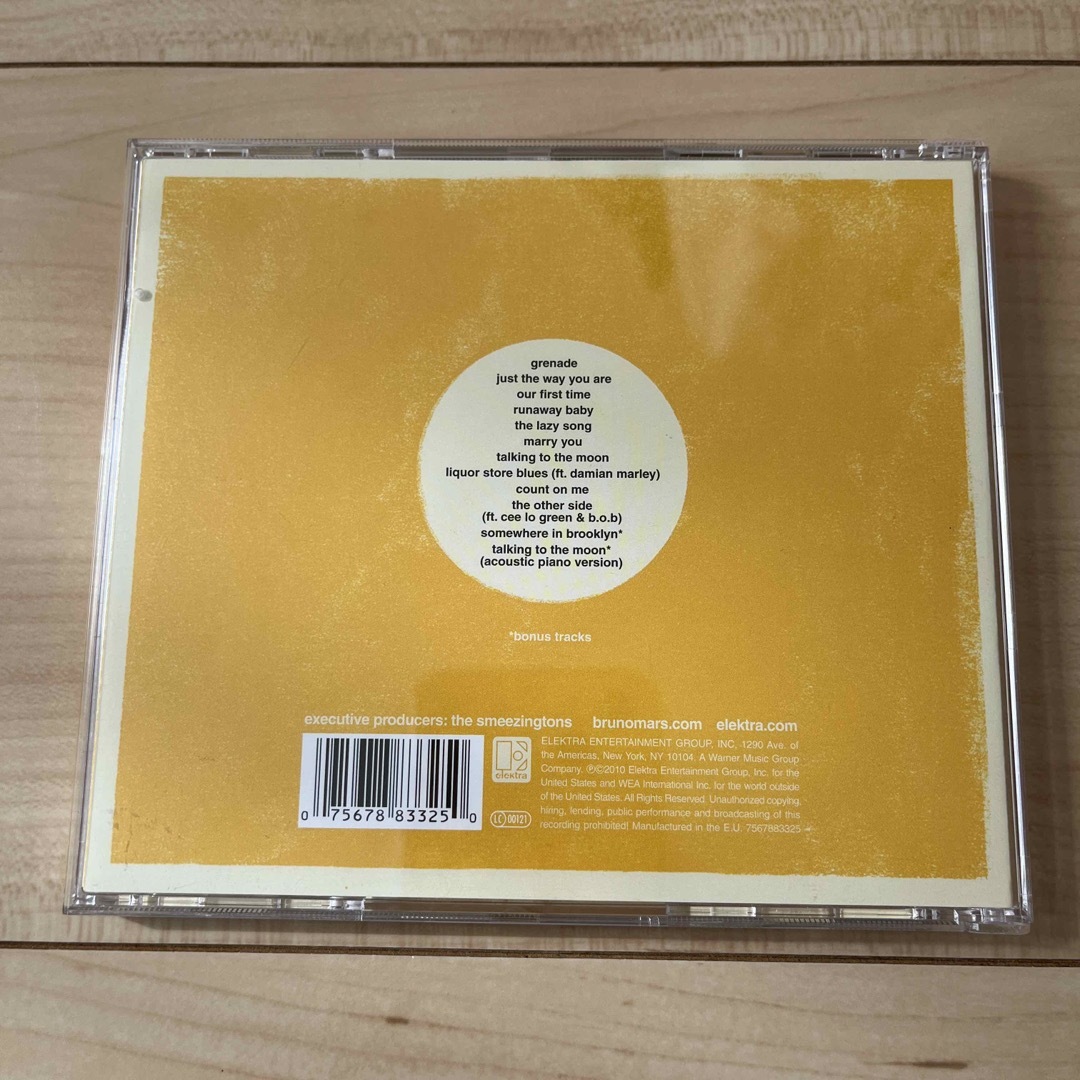 Bruno Mars cd Doo-Wops & Hooligans エンタメ/ホビーのCD(ポップス/ロック(洋楽))の商品写真