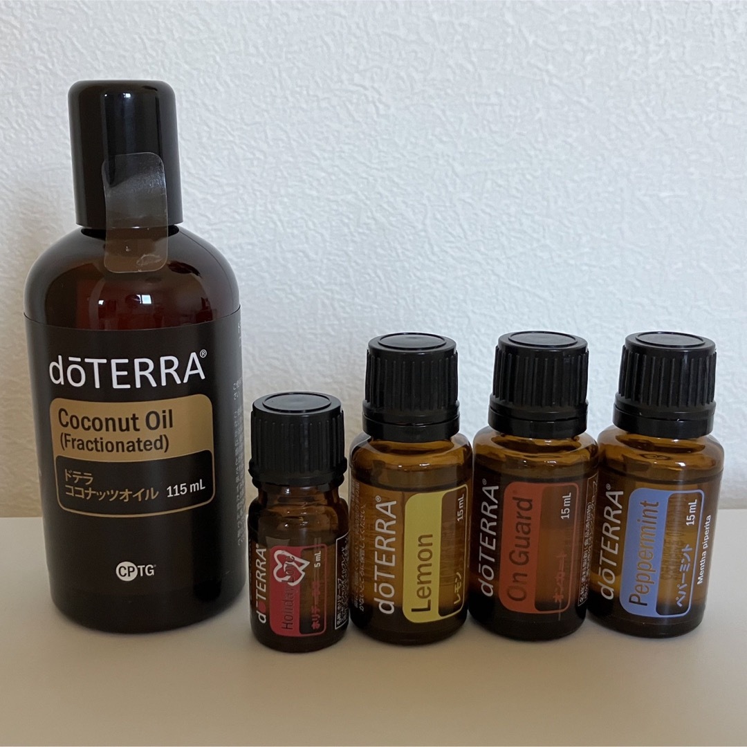 doTERRA エッセンシャルオイル　セット