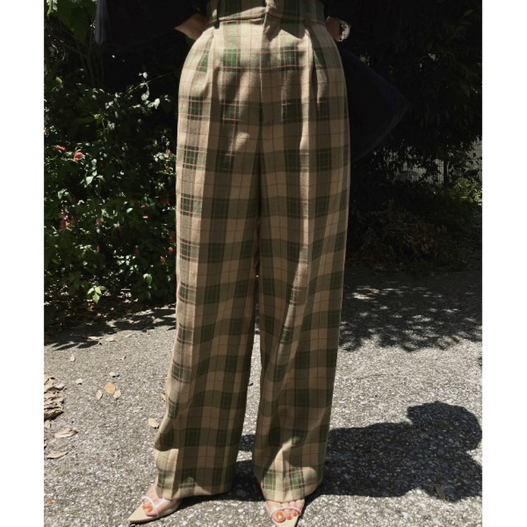 美品★AMERI★2TUCKS STRAIGHT PANTS チェックパンツ 美品★AMERI★2TUCKS STRAIGHT PANTS チェックパンツ