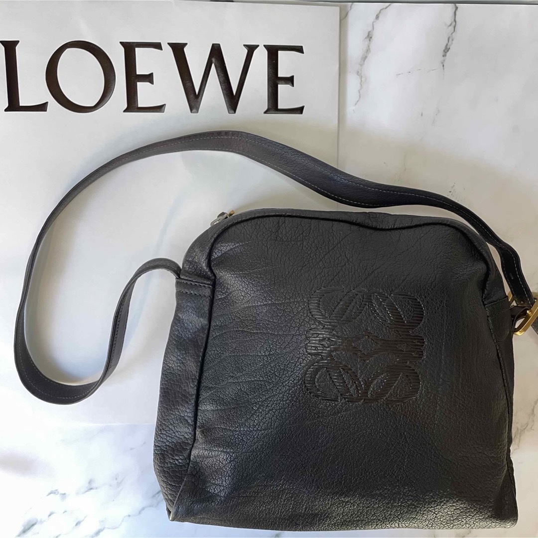 ロエベ　アナグラム　レザー　バック　ショルダーバック　loewe