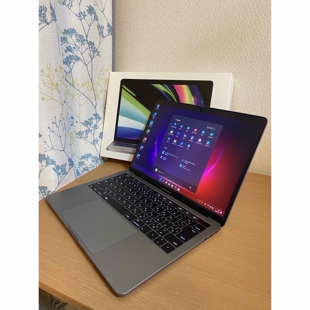 美品 Macbook Air 4K 13インチ 指紋認証/2021年Office