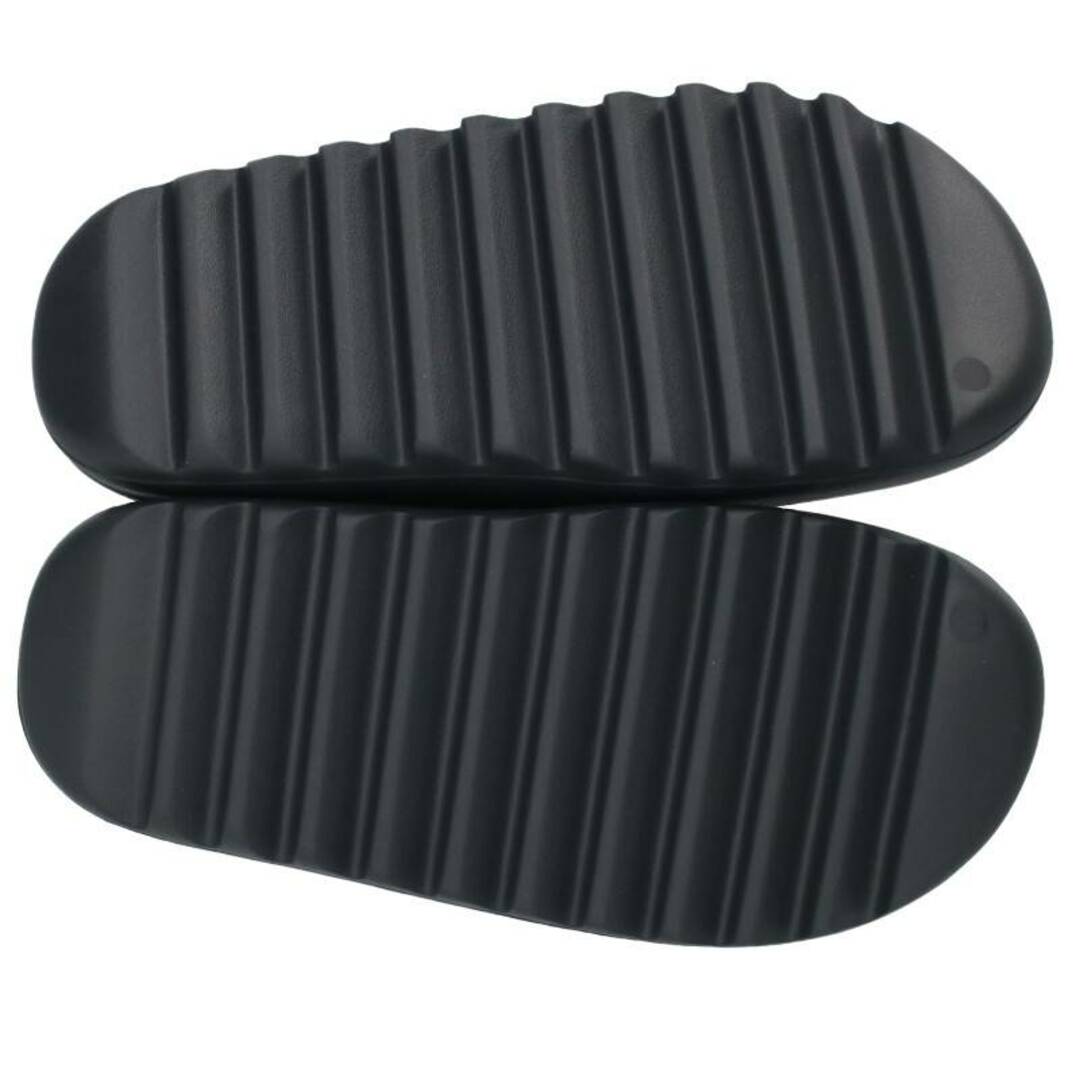 adidas(アディダス)のアディダス カニエウエスト  YEEZY SLIDE ONYX HQ6448 イージースライドオニキスサンダル メンズ 28.5cm メンズの靴/シューズ(サンダル)の商品写真