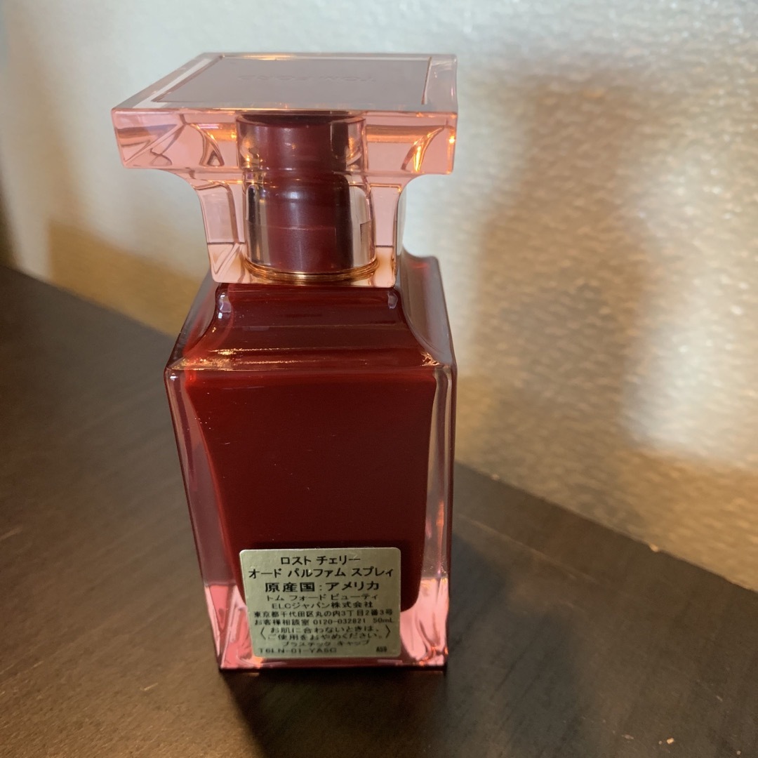 TOM FORD BEAUTY(トムフォードビューティ)のトムフォード　香水　ロストチェリー　トムフオード コスメ/美容の香水(ユニセックス)の商品写真