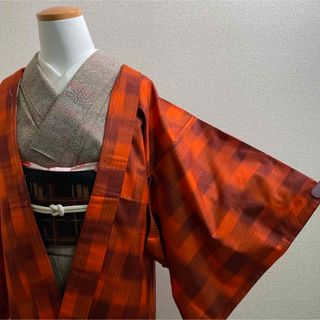 羽織 袷 着物 正絹 紬 格子 オレンジ 裄62.5 小紋 に 冬着物 防寒