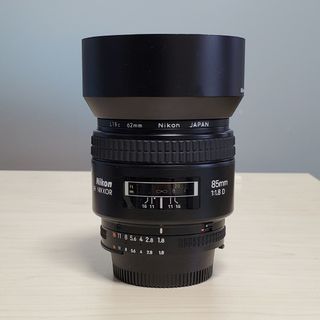 ニコン(Nikon)のNikon AF NIKKOR 85 mm F1.8D フルサイズ対応(レンズ(単焦点))