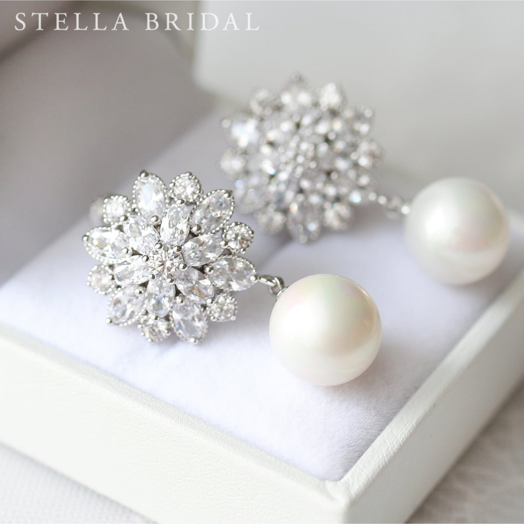 Vera Wang(ヴェラウォン)のSTELLA BRIDAL　キュービックジルコニアピアス レディースのアクセサリー(ピアス)の商品写真