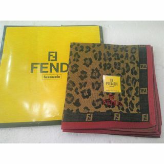 フェンディ(FENDI)の★FENDI フェンディ ハンカチ ヒョウ柄 ズッカ柄 綿100％ 50×50★(ハンカチ)