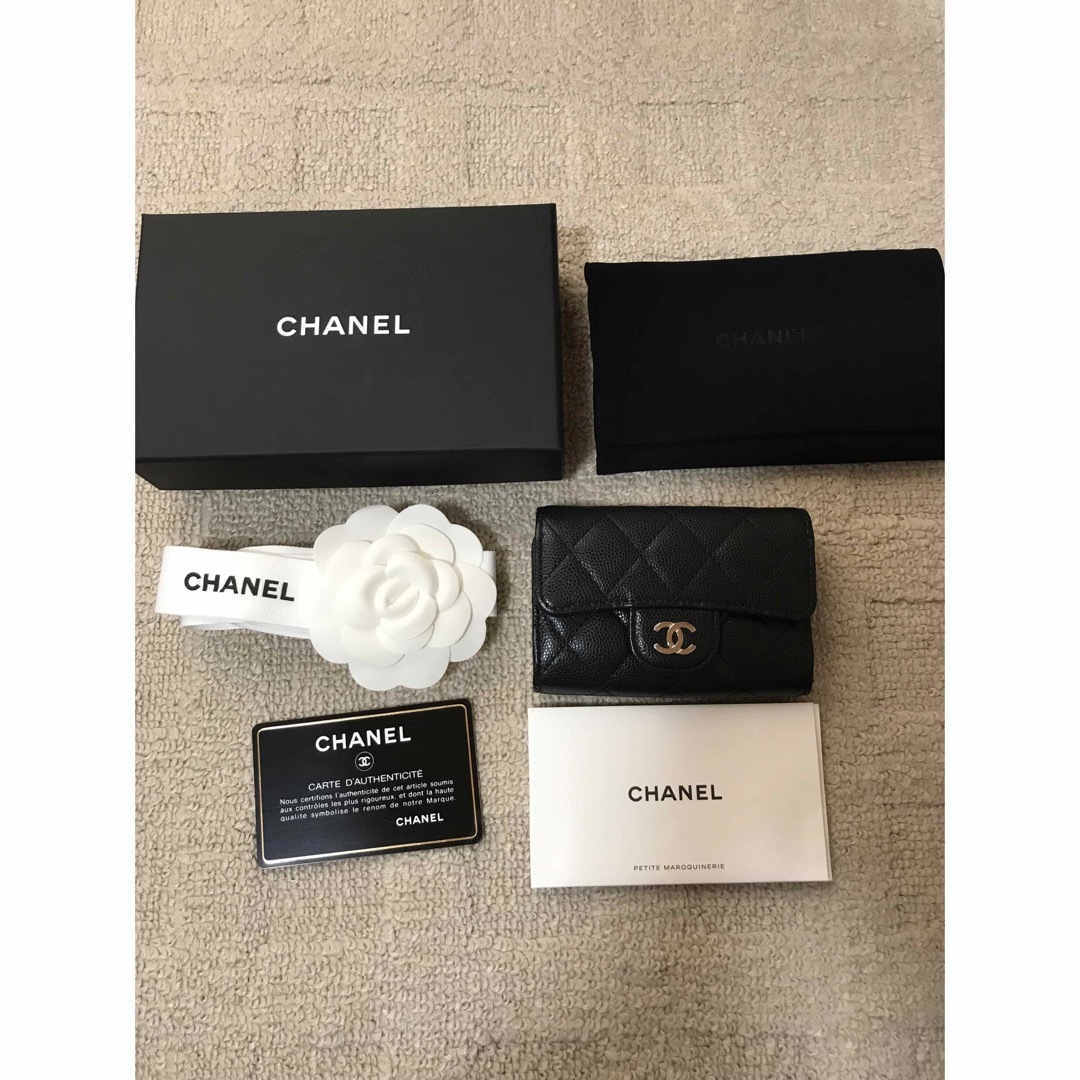 シャネル CHANEL 入手困難　キーケース