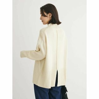 グリーンパークス(green parks)の【アイボリー】洗える バックスリットニットプルオーバー 23AW/レディース/ウォッシャブル/ハイネック/ビッグシルエット(ニット/セーター)