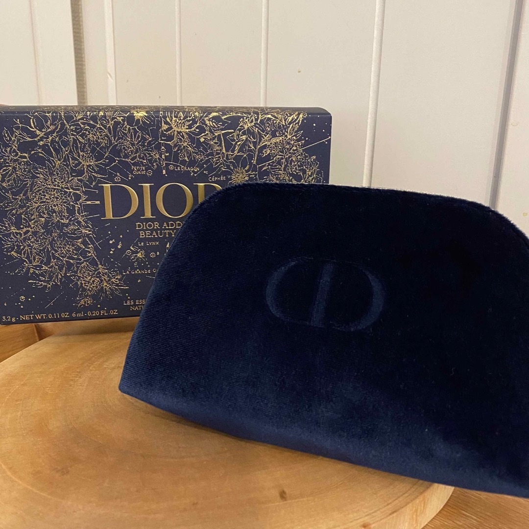 Dior(ディオール)のディオール　ホリデーオファー2022 ポーチ レディースのファッション小物(ポーチ)の商品写真