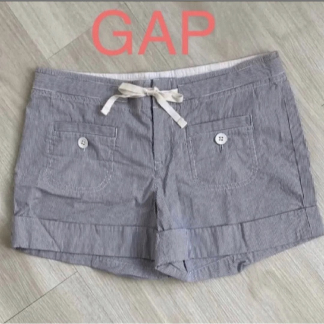 GAP(ギャップ)のGAP  ショートパンツ　レディースXSサイズ レディースのパンツ(ショートパンツ)の商品写真