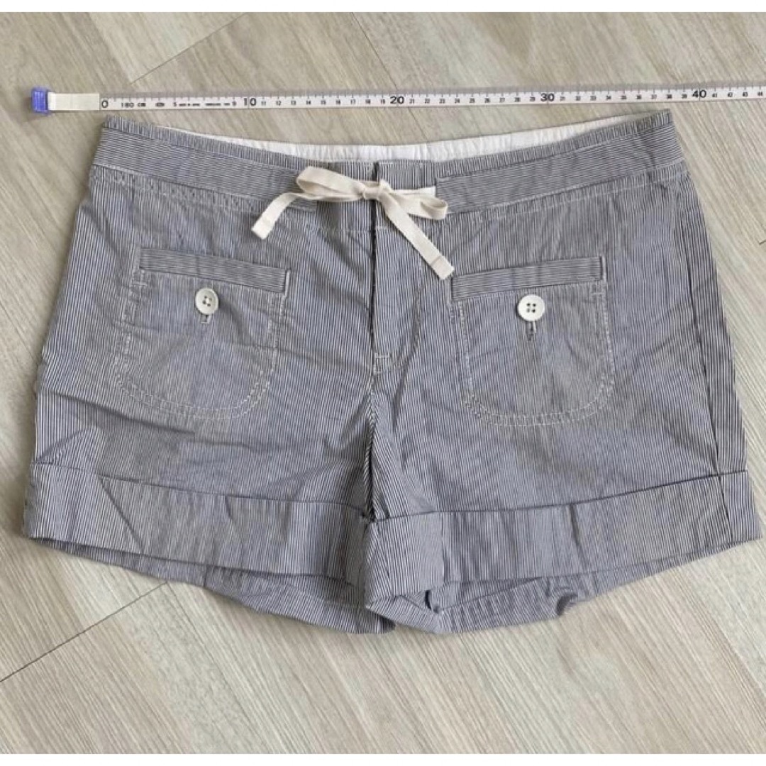 GAP(ギャップ)のGAP  ショートパンツ　レディースXSサイズ レディースのパンツ(ショートパンツ)の商品写真