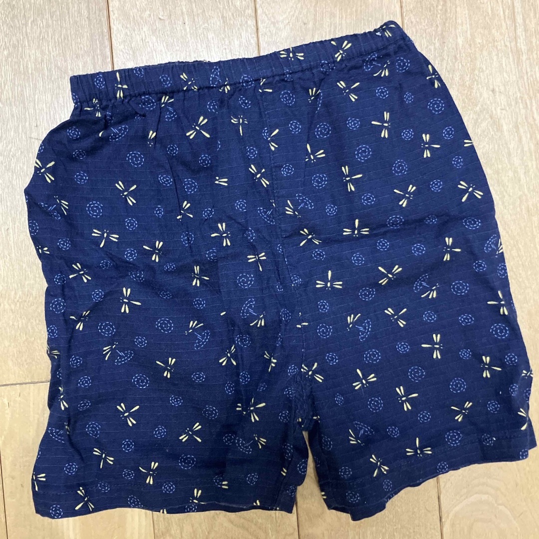 西松屋(ニシマツヤ)の甚平 男の子 size100 紺 とんぼ キッズ/ベビー/マタニティのキッズ服男の子用(90cm~)(甚平/浴衣)の商品写真