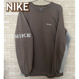 ナイキ トレーナー（ベージュ系）の通販 200点以上 | NIKEを買うならラクマ