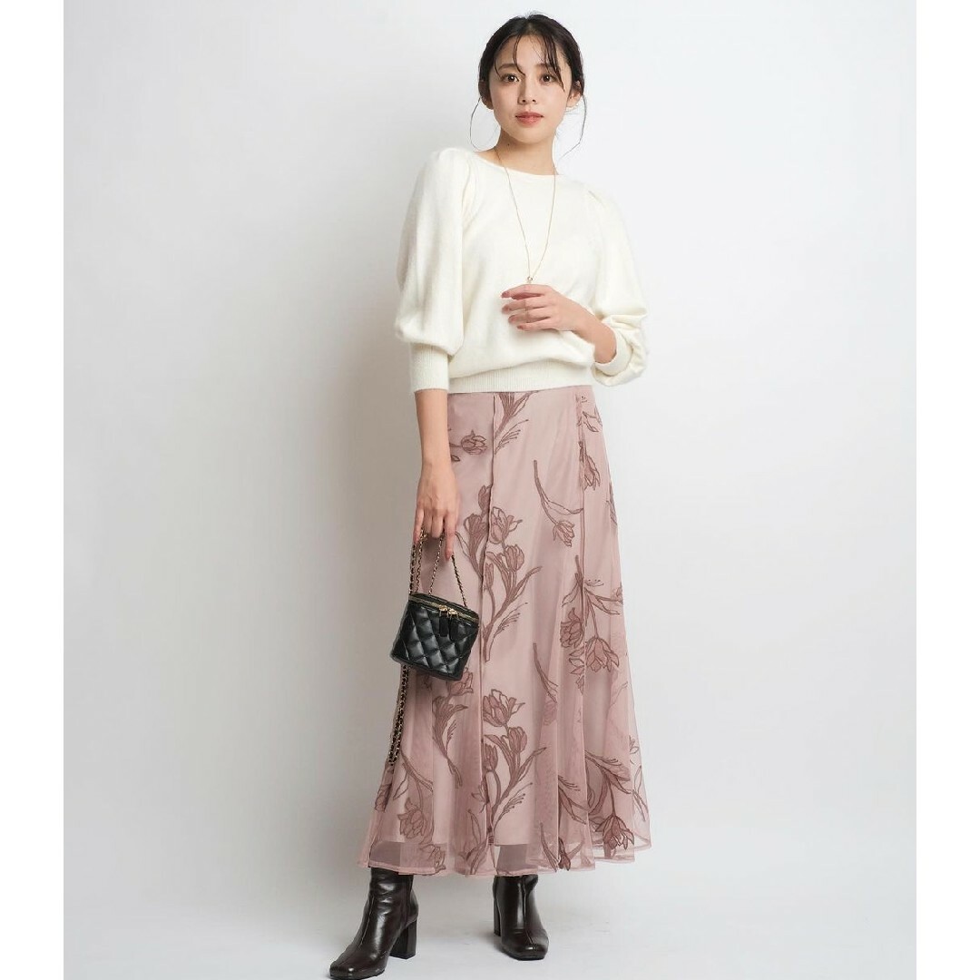 【JUSGLITTY】チューリップ刺繍マーメイドスカート