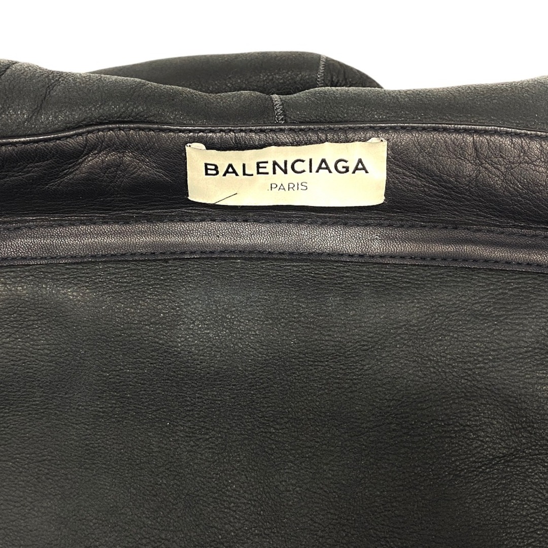 Balenciaga(バレンシアガ)の[USED/中古]BALENCIAGA バレンシアガ ライダースジャケット ムートンジャケット ネイビー リバーシブル 36 ムートン 36 中古 tdc-001737-4d レディースのジャケット/アウター(ライダースジャケット)の商品写真